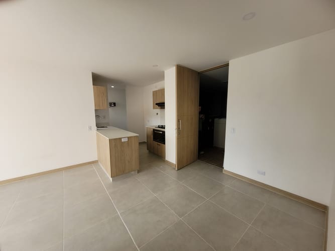 Apartamento de 3 alcobas en venta en Belchite, Rionegro, 66 m² · foto 2 de 15