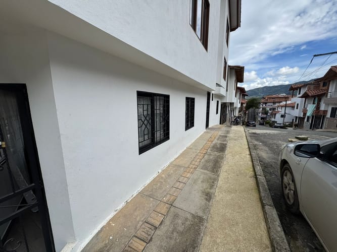 Apartamento de 2 alcobas en venta en El Carmen De Viboral, El Carmen de Viboral, 70 m² · foto 3 de 9