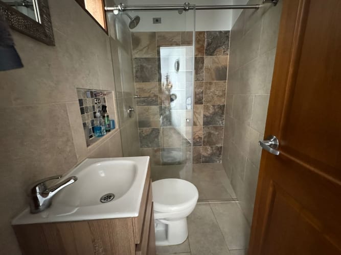 Apartamento de 2 alcobas en venta en El Carmen De Viboral, El Carmen de Viboral, 70 m² · foto 5 de 9