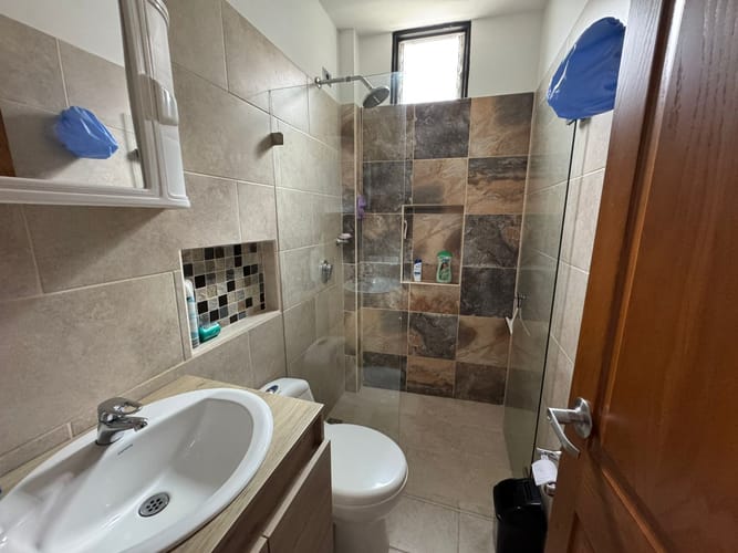 Apartamento de 2 alcobas en venta en El Carmen De Viboral, El Carmen de Viboral, 70 m² · foto 7 de 9
