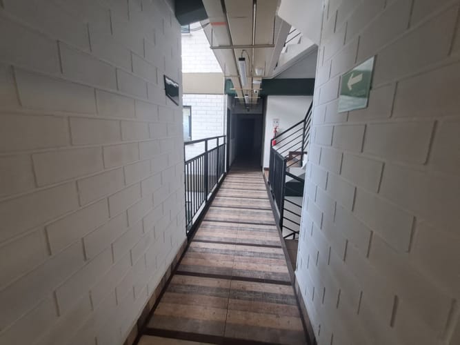 Oficina en arriendo en Provenza, Medellín, 15 m² · foto 4 de 13
