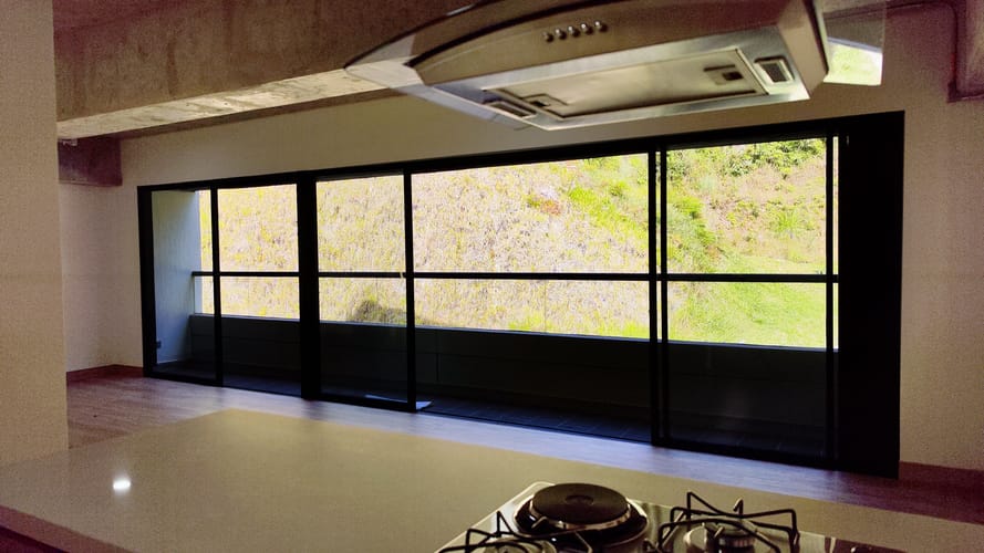 Apartaestudio en venta en El Retiro, 52 m² · foto 2 de 21