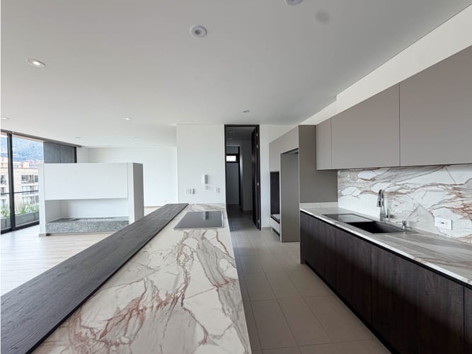Apartamento de 2 alcobas en venta en San Patricio, Bogotá, 192 m² · foto 7 de 22