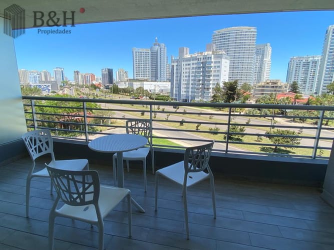 Venta y Alquiler de apartamento 3 ambientes - Aidy Grill, Punta del Este · Foto 7