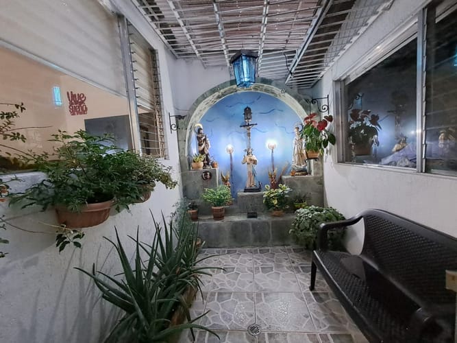 Casa de 5 alcobas en venta en La Castellana, Medellín · foto 4 de 24