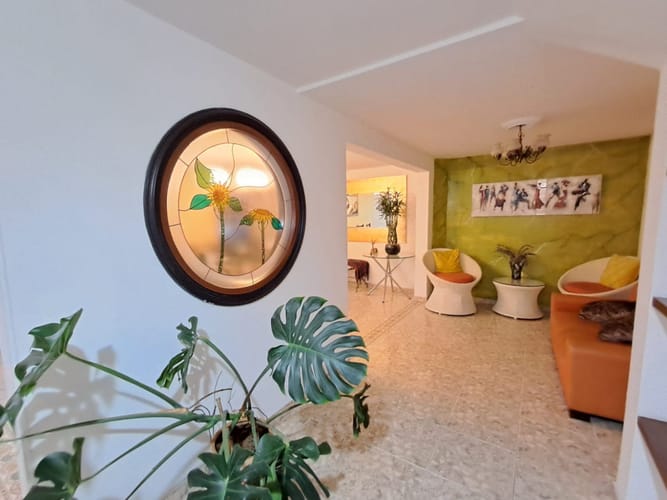 Casa de 5 alcobas en venta en La Castellana, Medellín · foto 9 de 24