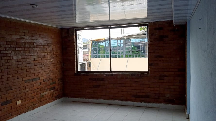 Casa de 4 alcobas en venta en Girardot, Girardot, 425 m² · foto 10 de 14