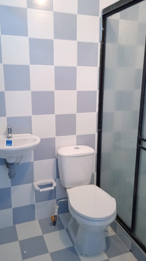 Casa de 4 alcobas en venta en Girardot, Girardot, 425 m² · foto 11 de 14