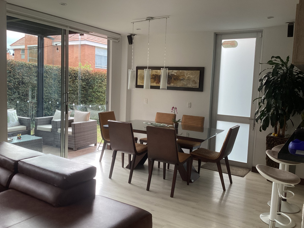 Casa en venta en Centro, Cajicá · foto 3 de 22