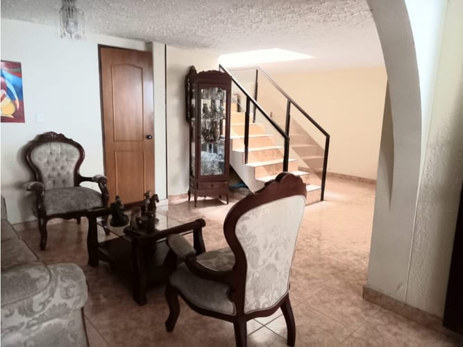 Casa de 5 alcobas en venta en Nueva Tequendama, Cali, 140 m² · foto 6 de 24
