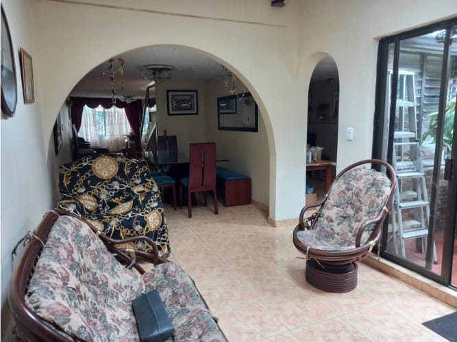 Casa de 5 alcobas en venta en Nueva Tequendama, Cali, 140 m² · foto 9 de 24