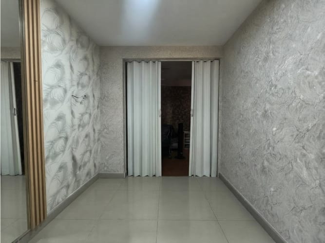 Local en arriendo en El Dorado, Envigado, 53 m² · foto 5 de 11