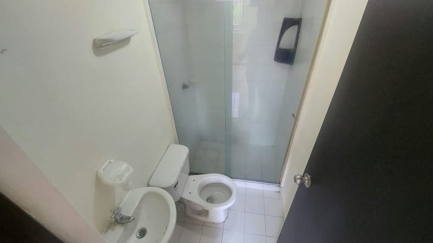 Apartamento de 3 alcobas en venta en Promociones Populares B, Cali, 45 m² · foto 10 de 11