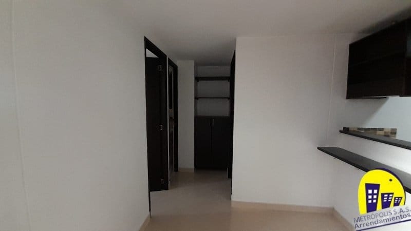 Apartamento de 2 alcobas en arriendo en La Florida, Medellín, 42 m² · foto 11 de 14