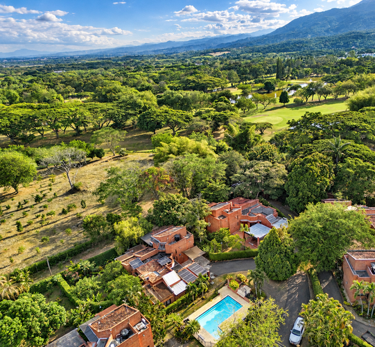Casa de 4 alcobas en venta en Pance, Cali, 380 m² · foto 2 de 18