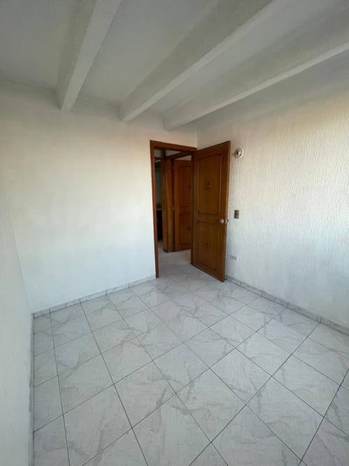 Apartamento de 3 alcobas en venta en El Atico, Soacha, 65 m² · foto 6 de 8