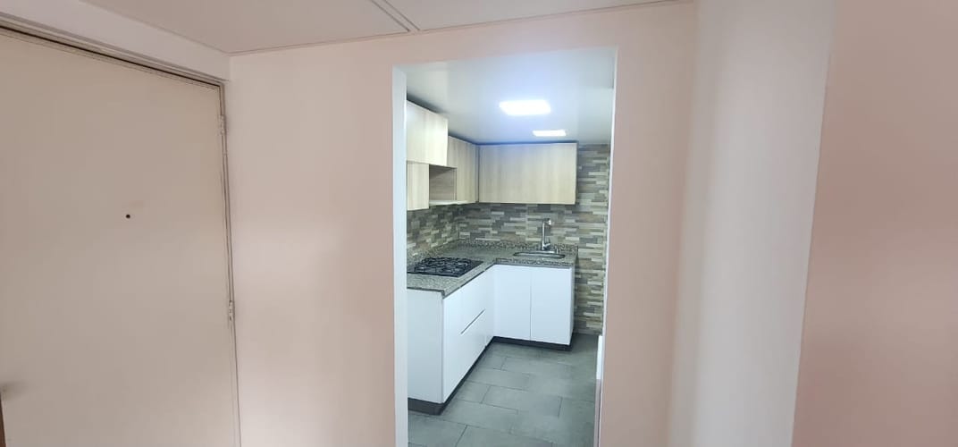 Apartamento de 3 alcobas en arriendo en Canodromo, Bogotá, 84 m² · foto 15 de 20