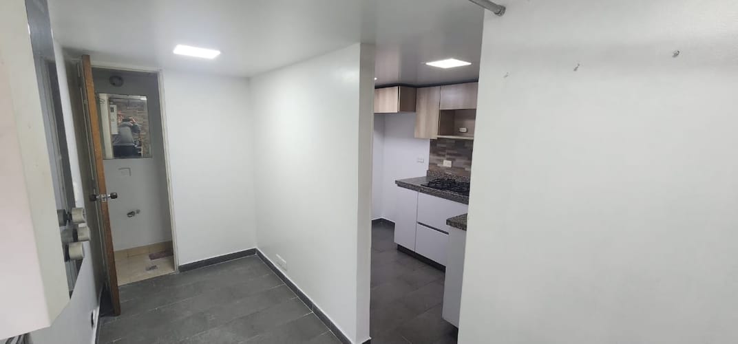 Apartamento de 3 alcobas en arriendo en Canodromo, Bogotá, 84 m² · foto 16 de 20