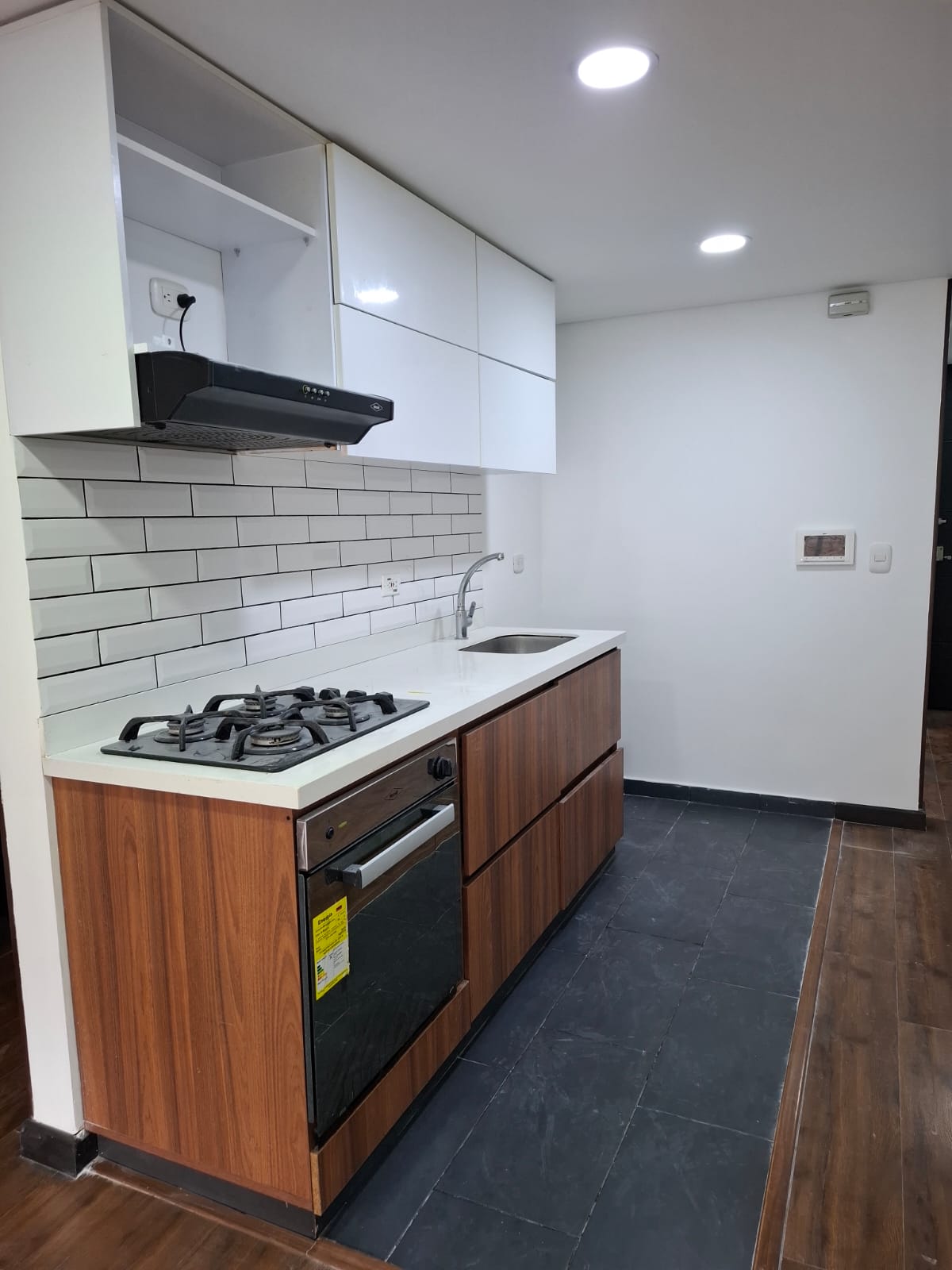 Apartamento en arriendo en Fontibon, Bogotá · foto 9 de 11