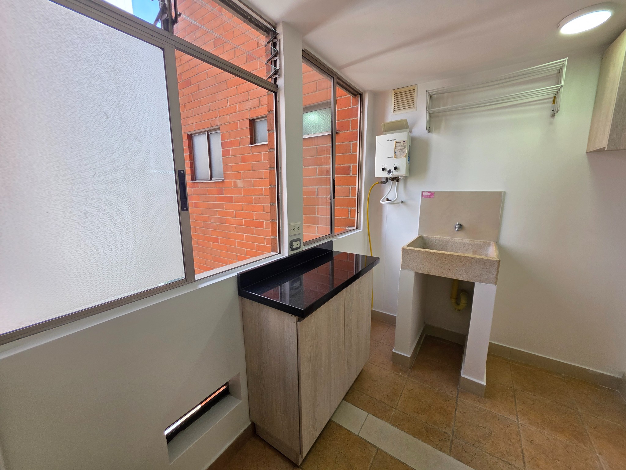Apartamento en arriendo en Vizcaya, Medellín · foto 8 de 24