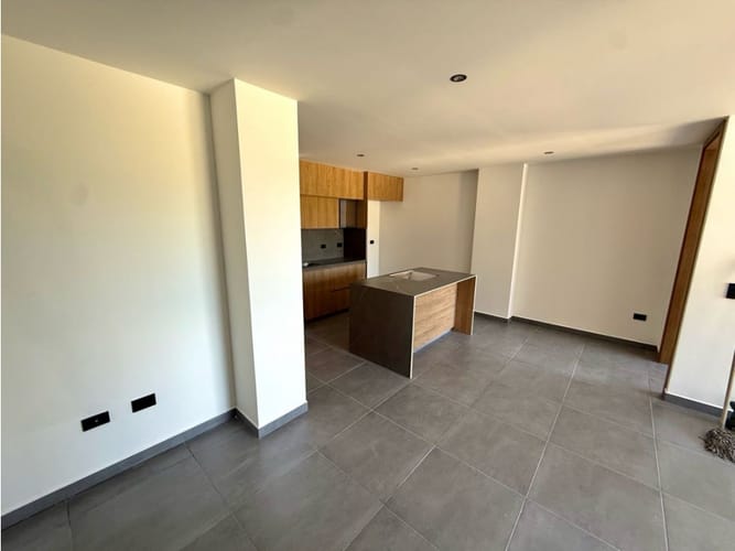 Apartamento de 3 alcobas en venta en La Ceja, 75 m² · foto 2 de 12