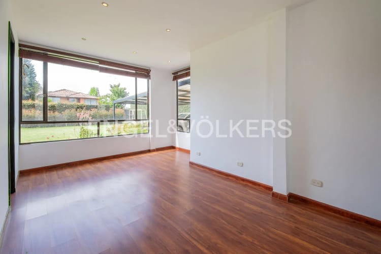 Casa en venta en Guaymaral, Bogotá · foto 8 de 17