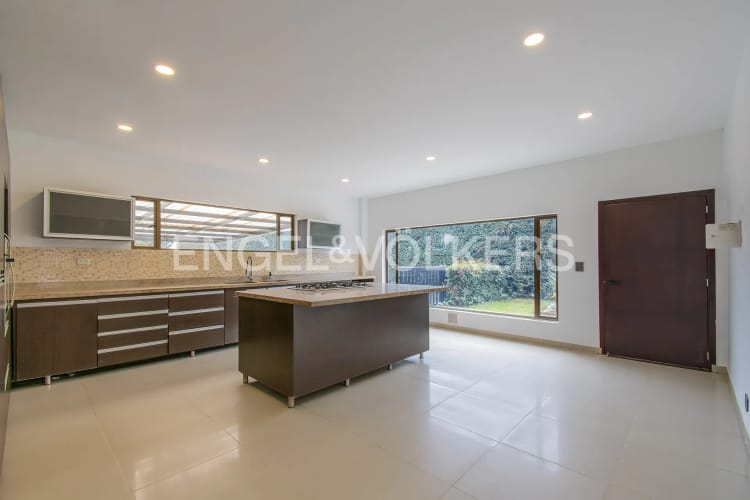 Casa en venta en Guaymaral, Bogotá · foto 5 de 17