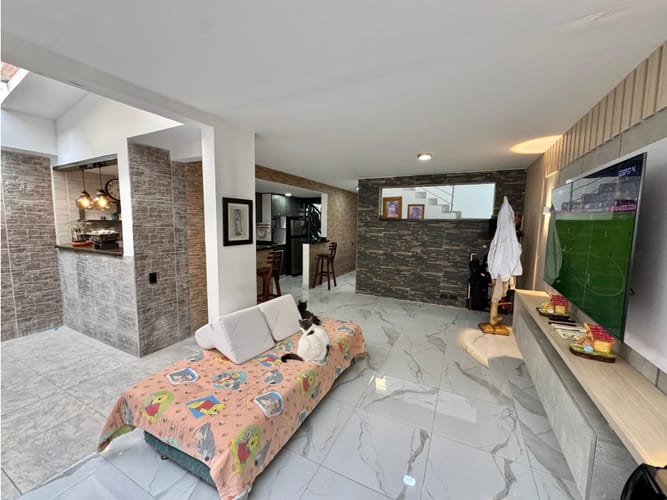 Casa de 3 alcobas en venta en Via El Eden, Armenia, 129 m² · foto 2 de 24