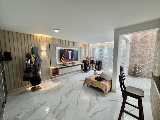 Casa de 3 alcobas en venta en Via El Eden, Armenia, 129 m² · foto 3 de 24