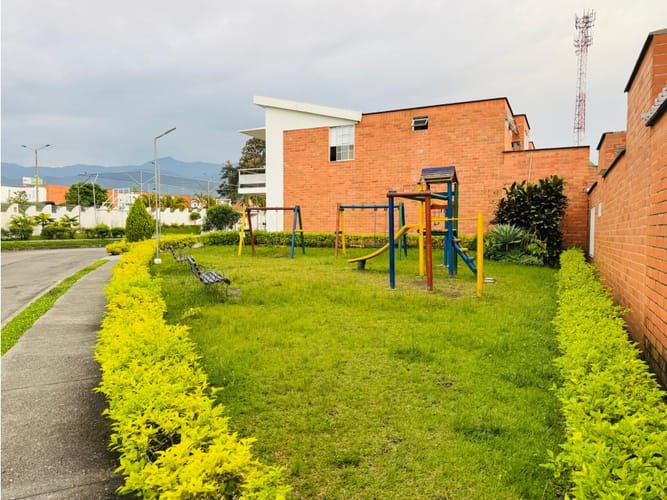 Casa de 3 alcobas en venta en Via El Eden, Armenia, 129 m² · foto 24 de 24