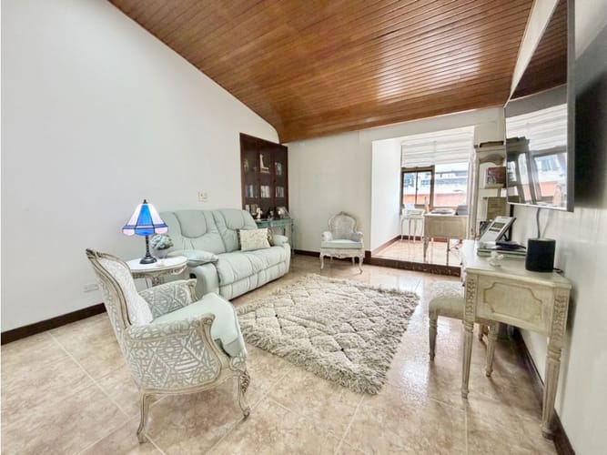 Apartamento en venta en Chico, Bogotá · foto 17 de 21