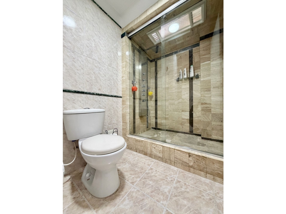 Apartamento en venta en Chico, Bogotá · foto 18 de 21