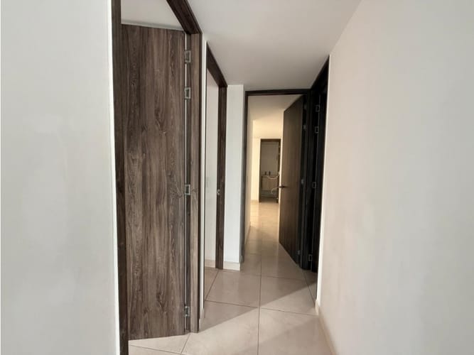 Apartamento de 3 alcobas en venta en Asdesillas, Sabaneta, 75 m² · foto 4 de 15