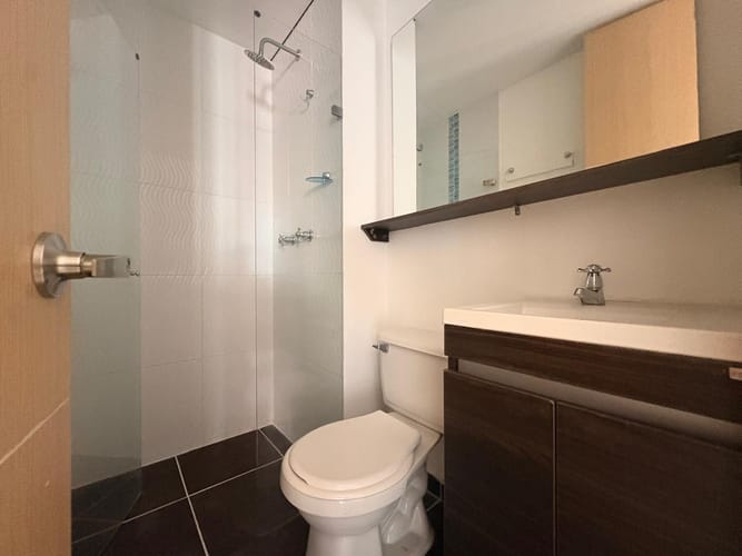 Apartamento de 3 alcobas en venta en San Jose, Sabaneta, 76 m² · foto 13 de 13