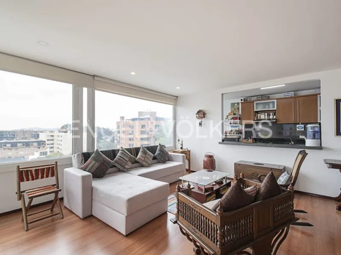 Apartamento en venta en Bella Suiza, Bogotá · foto 2 de 19