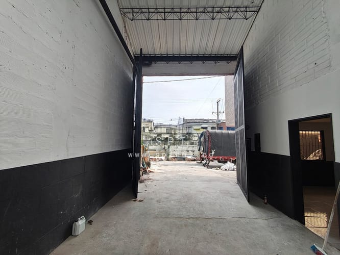 Bodega en arriendo en San Fernando, Itagüí, 260 m² · foto 4 de 13