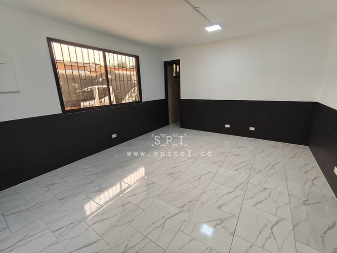 Bodega en arriendo en San Fernando, Itagüí, 260 m² · foto 9 de 13