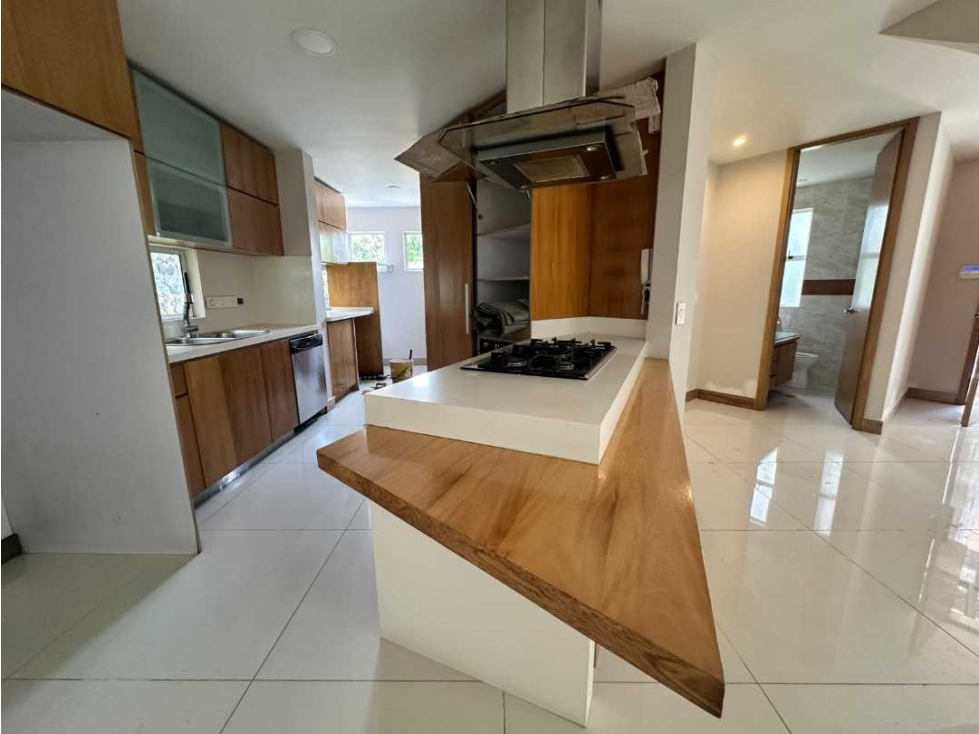 3BR House in Loma de las brujas (340 m²) - 3