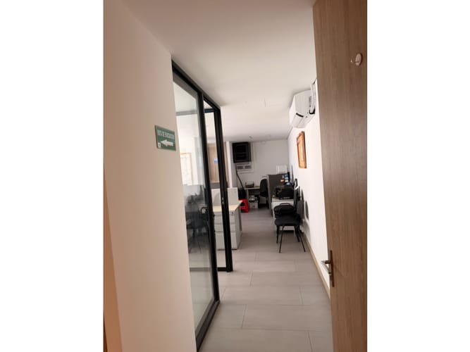 Oficina en venta en Alamos, Pereira, 35 m² · foto 2 de 6