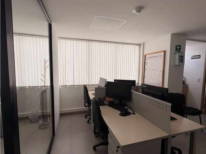 Oficina en venta en Alamos, Pereira, 35 m² · foto 4 de 6