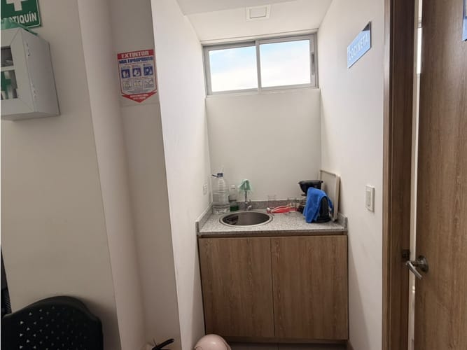 Oficina en venta en Alamos, Pereira, 35 m² · foto 5 de 6