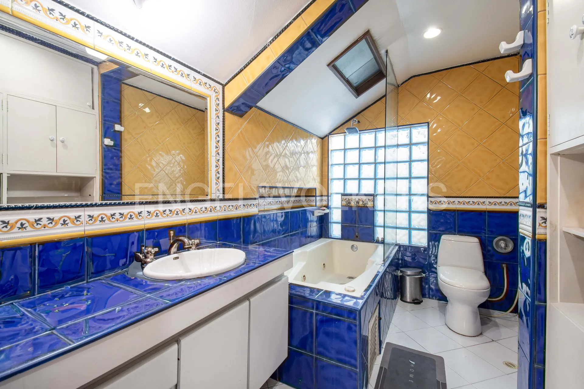 Casa en venta en Cerros De Niza, Bogotá · foto 17 de 20