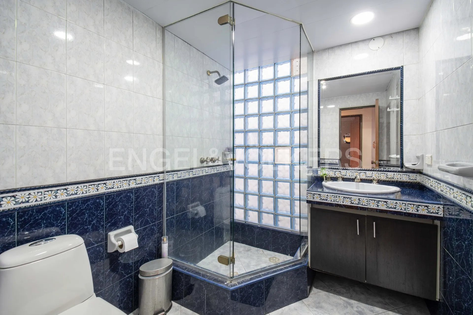 Casa en venta en Cerros De Niza, Bogotá · foto 13 de 20