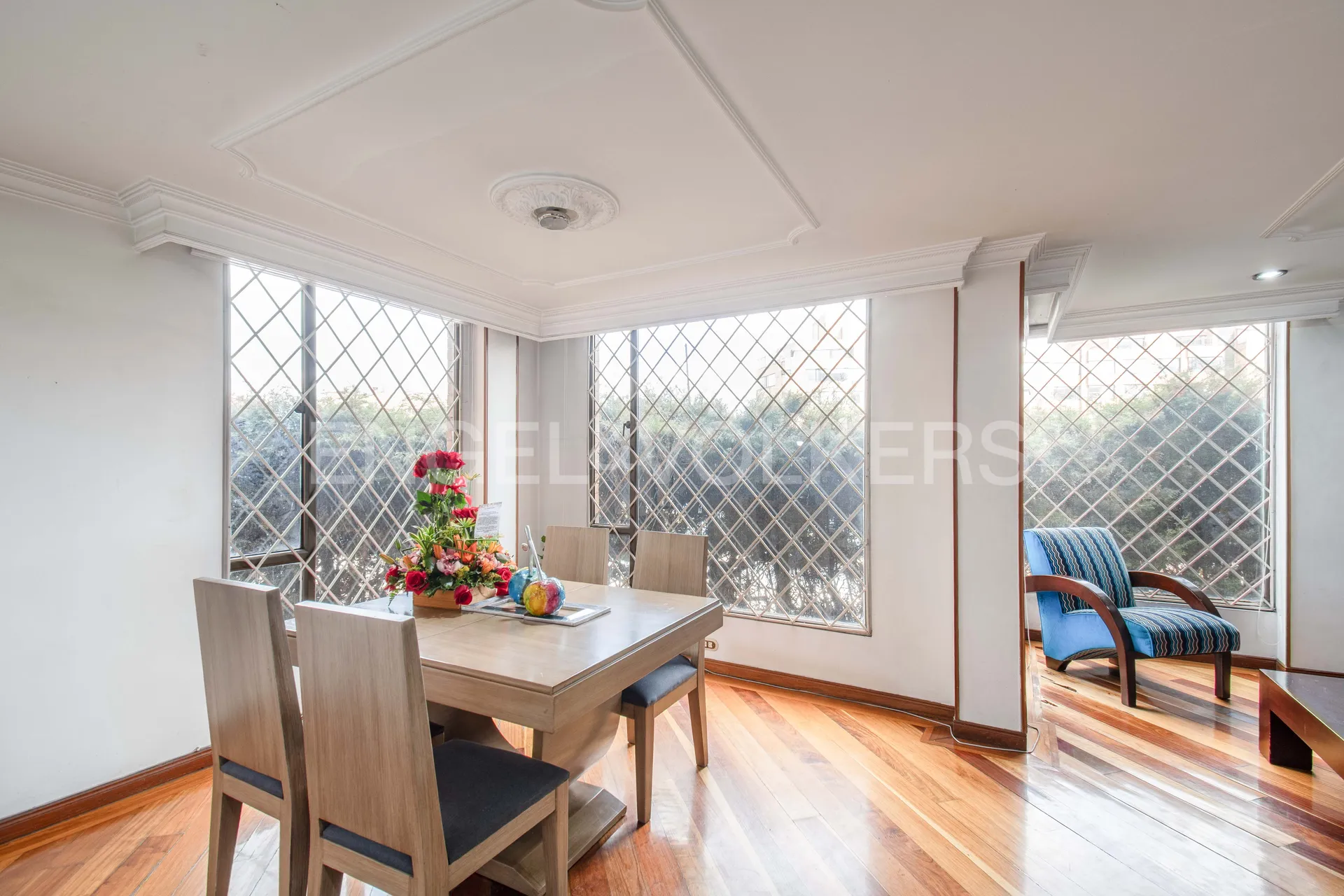 Casa en venta en Cerros De Niza, Bogotá · foto 4 de 20
