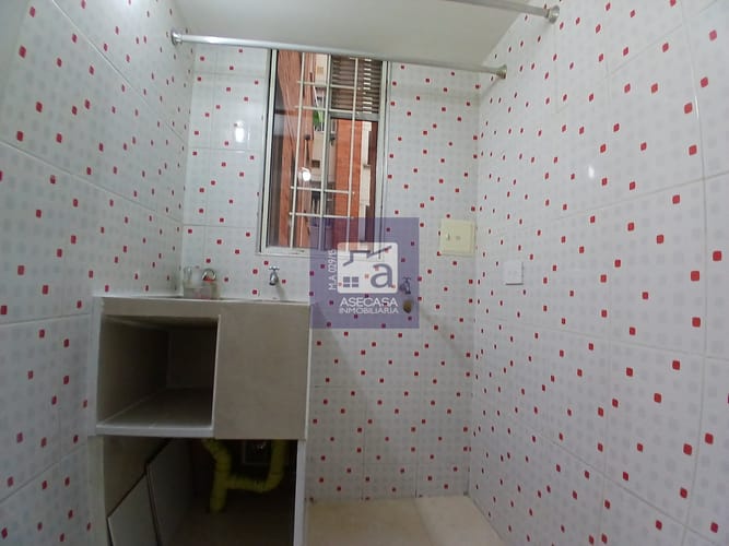 Apartamento de 2 alcobas en arriendo en Miraflores, Piedecuesta, 50 m² · foto 5 de 12