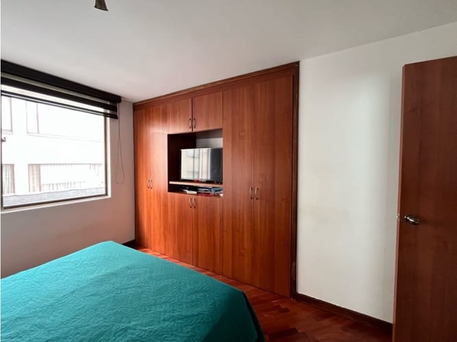 Apartamento en venta en Los Cedros, Bogotá · foto 14 de 24