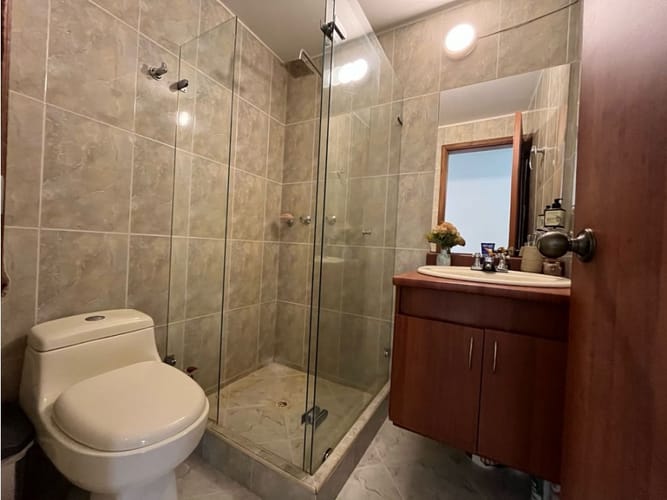 Apartamento en venta en Los Cedros, Bogotá · foto 17 de 24