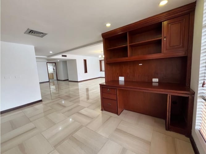 Apartamento de 3 alcobas en venta en El Peñon, Cali, 200 m² · foto 13 de 22