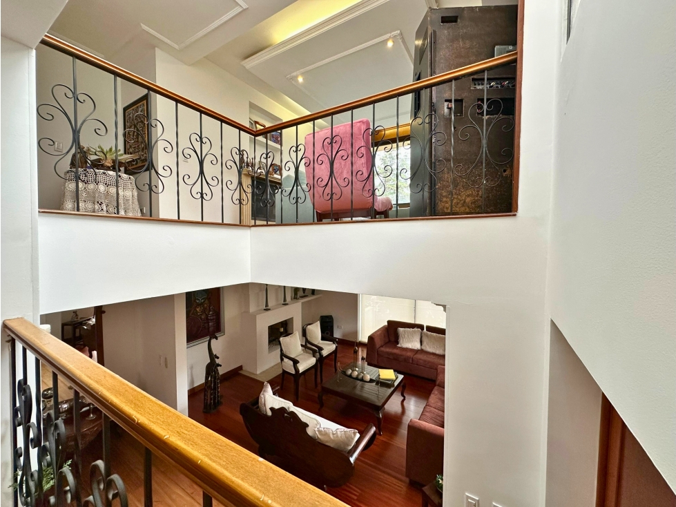 Casa en venta en Cerros De Suba, Bogotá · foto 6 de 24
