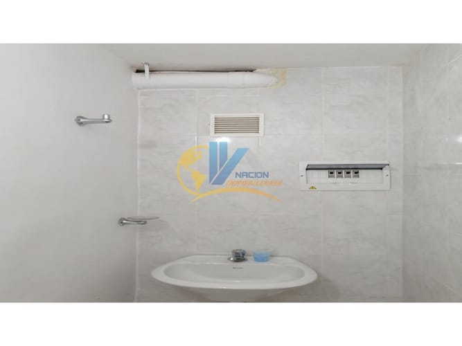 Local en venta en Villas Del Rosario, Bucaramanga, 37 m² · foto 4 de 9